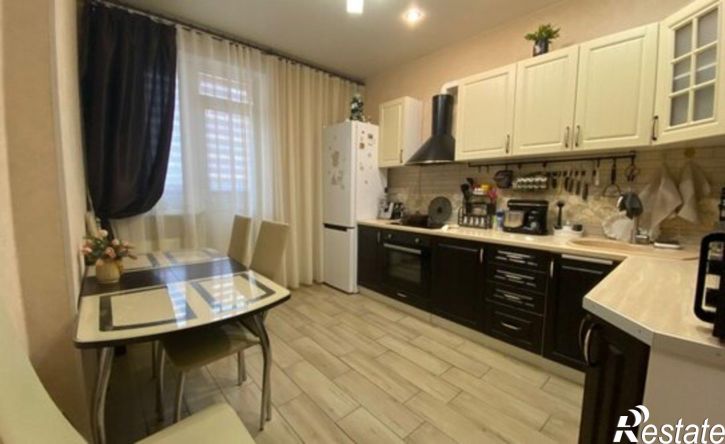 2-комн квартира ул Заполярная, 37 2,  д. 37 2,  к. 2