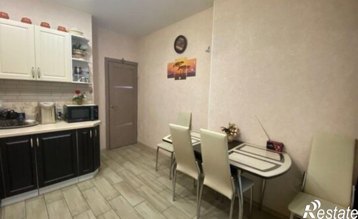 2-комн квартира ул Заполярная, 37 2,  д. 37 2,  к. 2