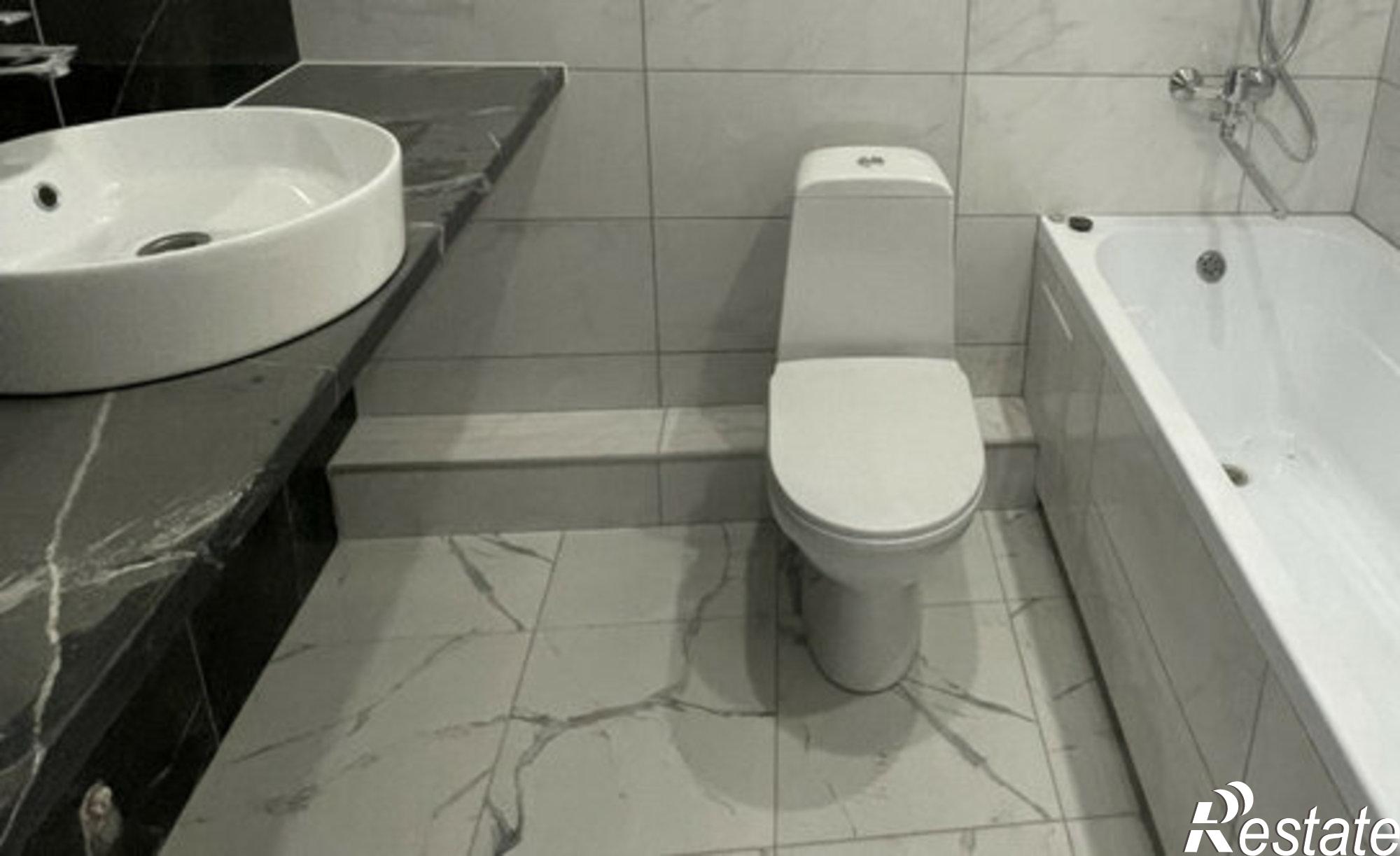 Купить квартиру за 4 200 000 рублей на улица Героя Георгия Бочарникова, 4 к1