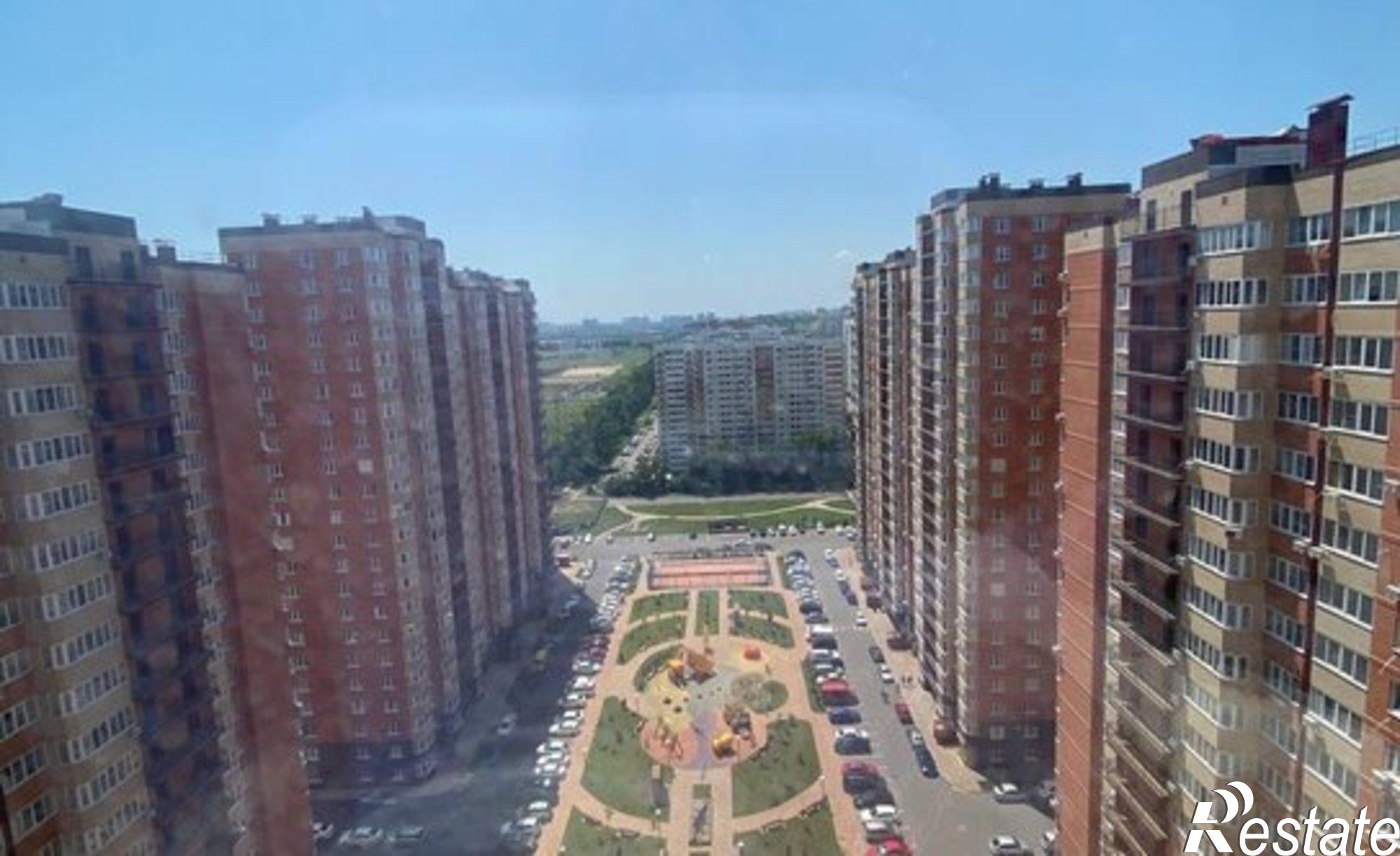 Купить квартиру за 8 300 000 рублей на ул им. Героя Яцкова И.В., 19