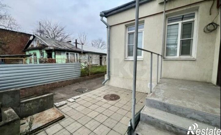 2-комн квартира улица Горького, 79,  д. 79