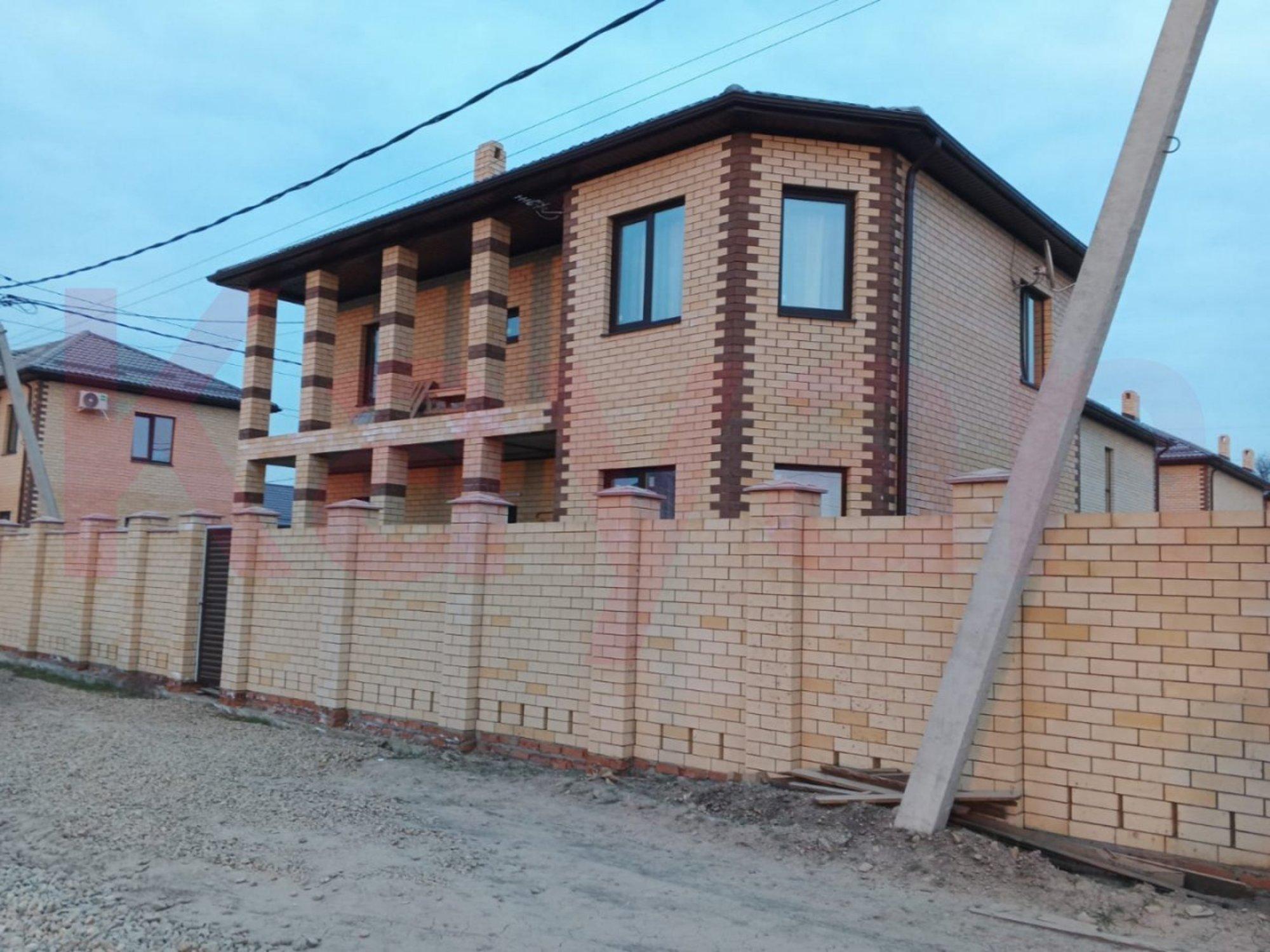 Купить дачу, дом, коттедж за 13 000 000 рублей на 4-й Командорский проезд