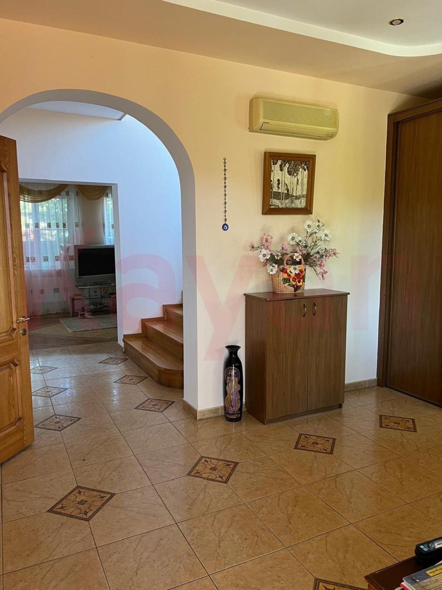 Купить дачу, дом, коттедж за 26 000 000 рублей на им. Полины Осипенко ул.