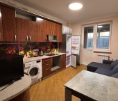 2-комн, 50кв м, этаж 1/4 Краснофлотская ул.