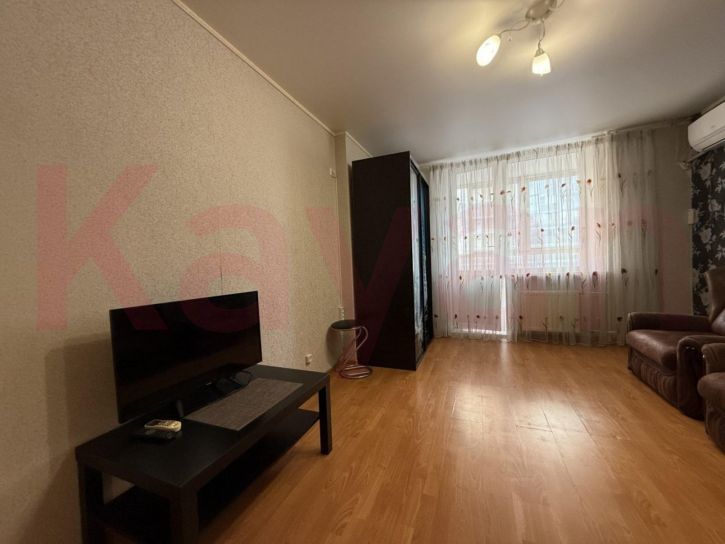 2-комн квартира Дзержинского ул.