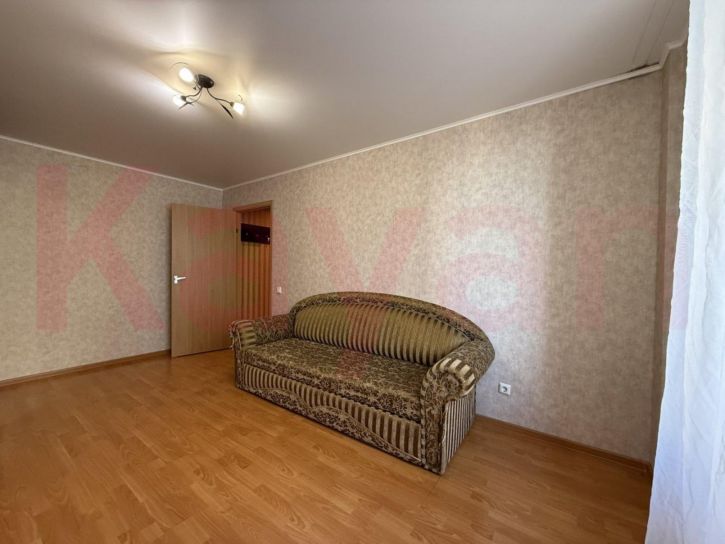 2-комн квартира Дзержинского ул.