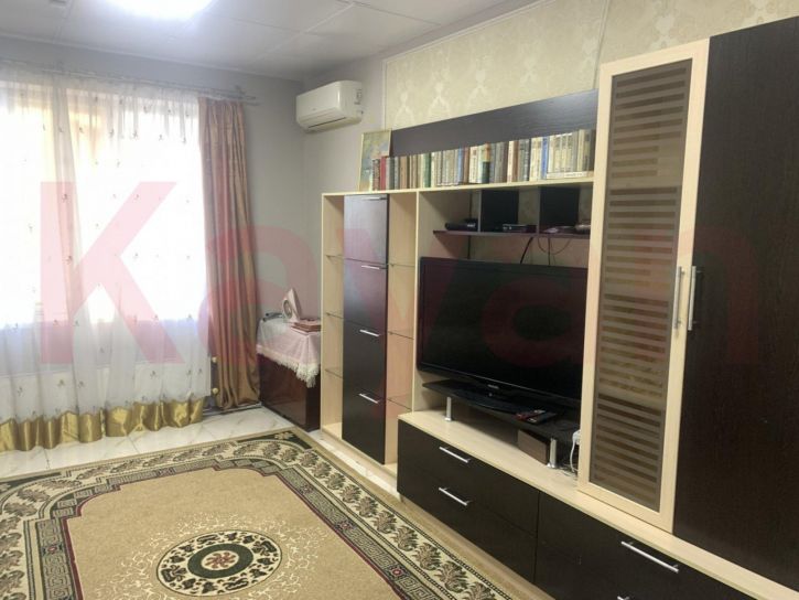 1-комн квартира Леонида Лаврова ул.