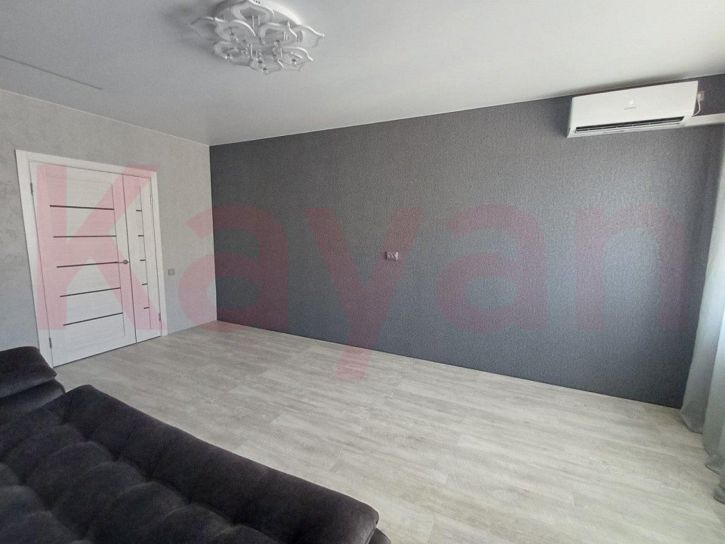 2-комн квартира им. Виктора Нарыкова ул.