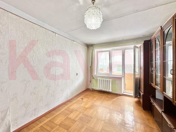 3-комн квартира 2-я Линия Нефтяников ул.