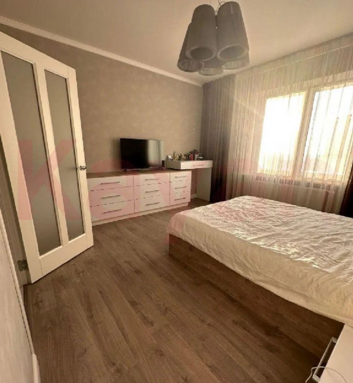 3-комн квартира им Димитрова ул.