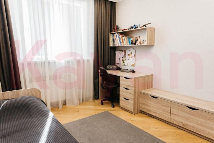 4-комн квартира Дальняя ул.