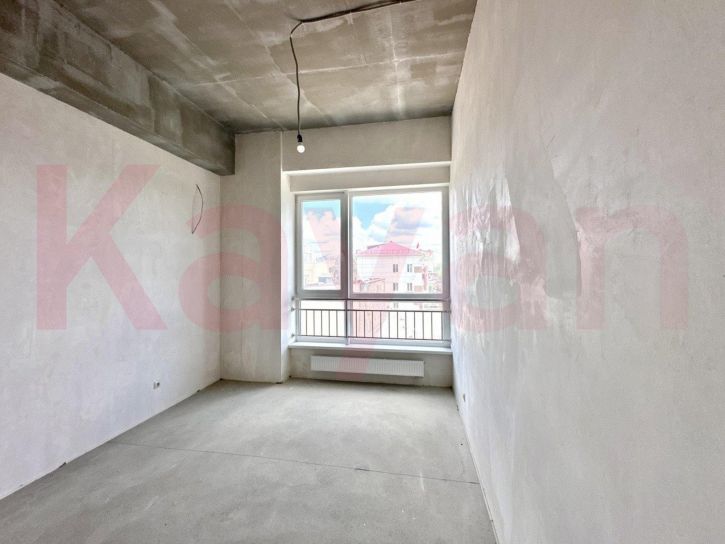 4-комн квартира им. 40-летия Победы ул.