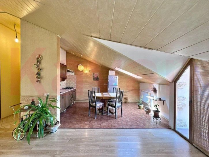 2-комн квартира Баканская ул.