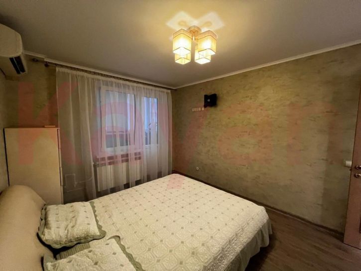 3-комн квартира Алтайская ул.