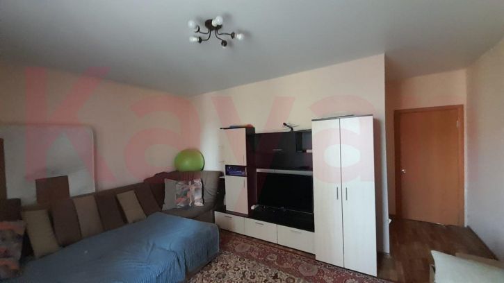 2-комн квартира им. 40-летия Победы ул.