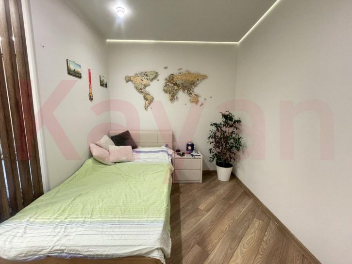 1-комн квартира Гидростроителей ул.