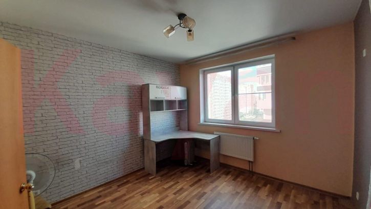 2-комн квартира им. 40-летия Победы ул.