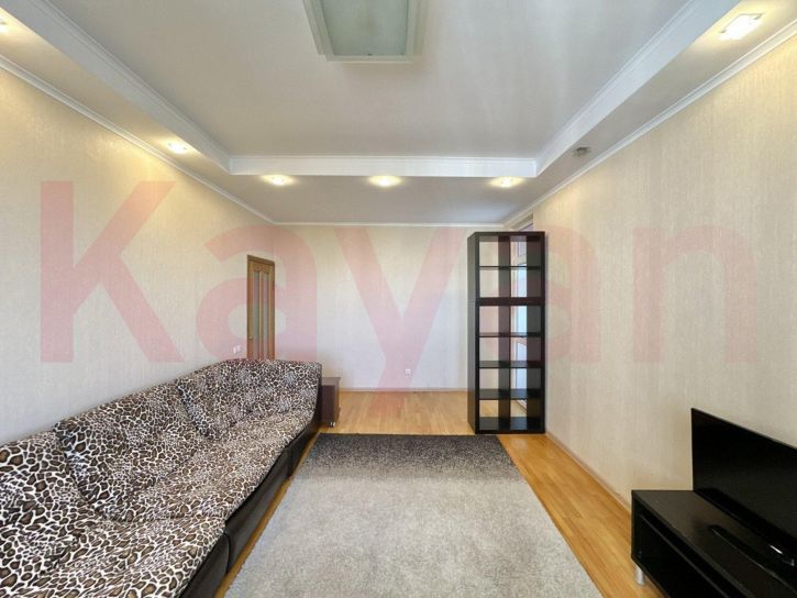 2-комн квартира Симферопольская ул.