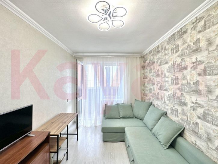 2-комн квартира Российская ул.