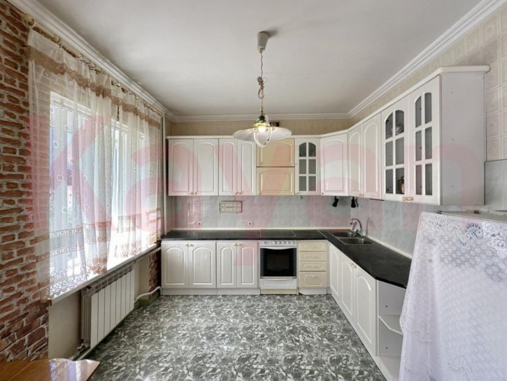 4-комн квартира им. Яна Полуяна ул.