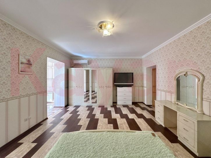 4-комн квартира им. Яна Полуяна ул.