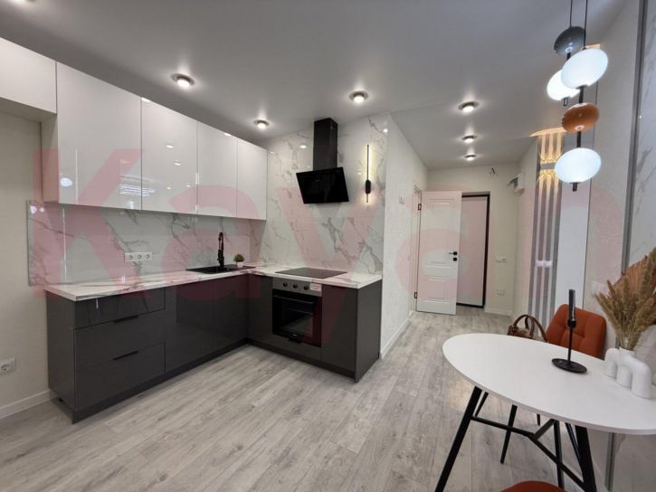 2-комн квартира им. Евгении Жигуленко ул.