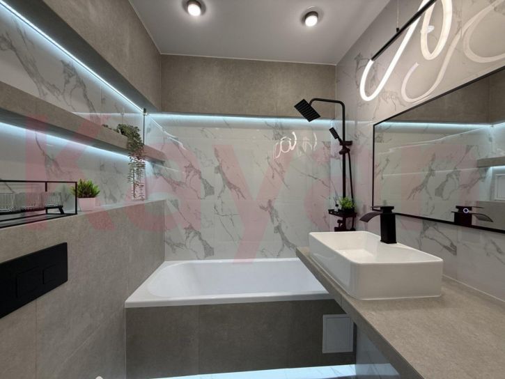 2-комн квартира им. Евгении Жигуленко ул.