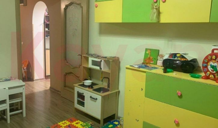 3-комн квартира Алтайская ул.