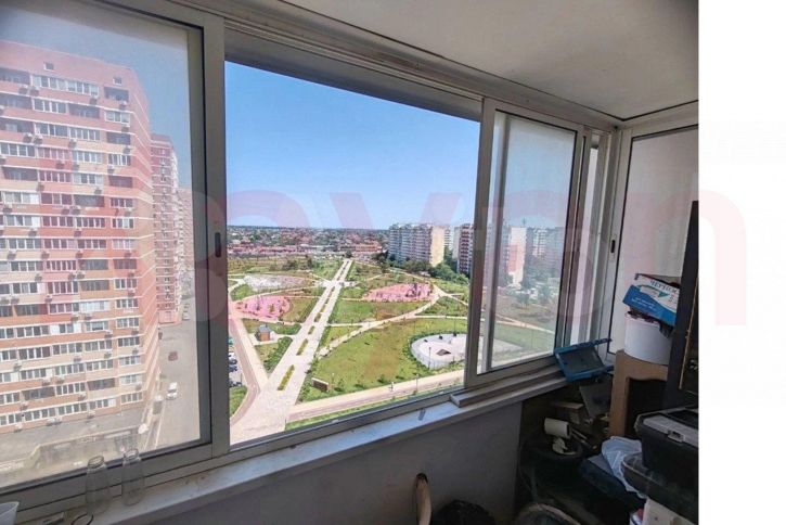 2-комн квартира Зеленоградская ул.