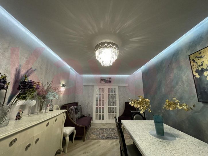 3-комн квартира Парусная ул.