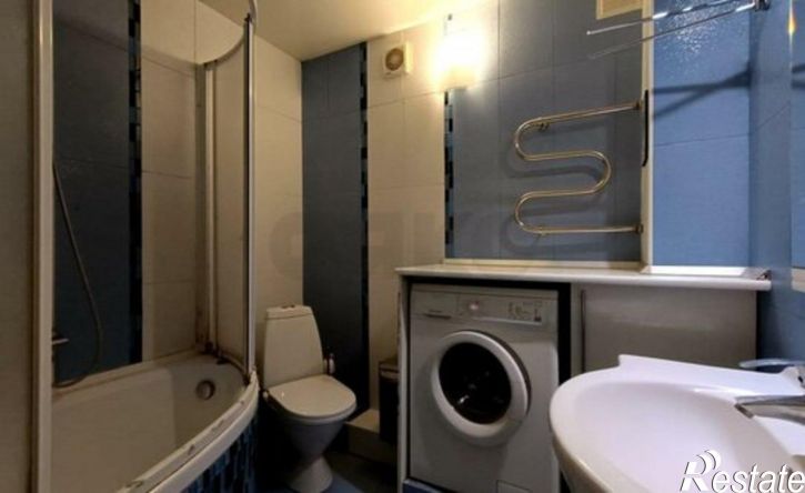 4-комн квартира улица Гидростроителей, 32,  д. 32