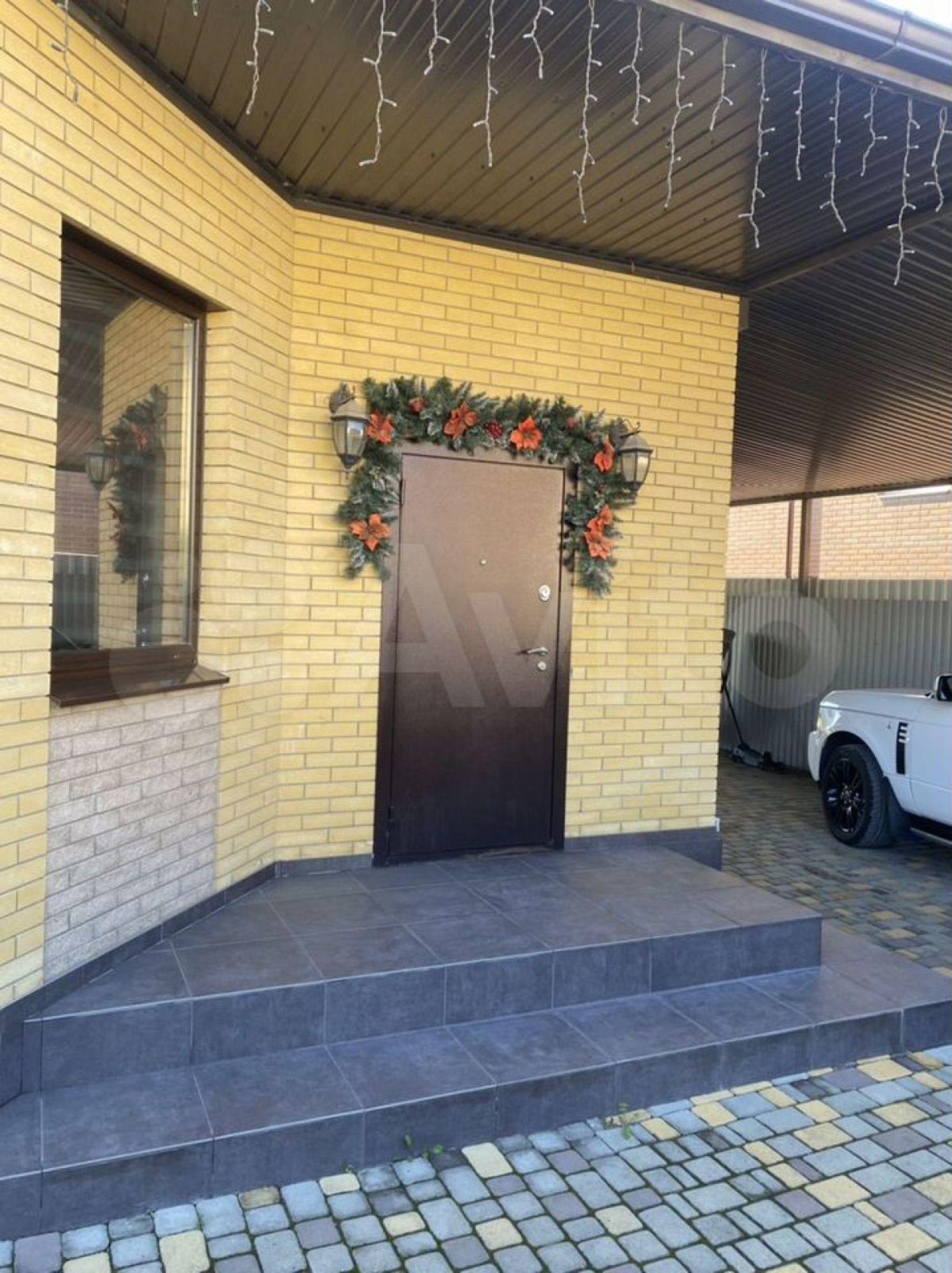 Купить дачу, дом, коттедж за 32 000 000 рублей на Плодородная ул, 24