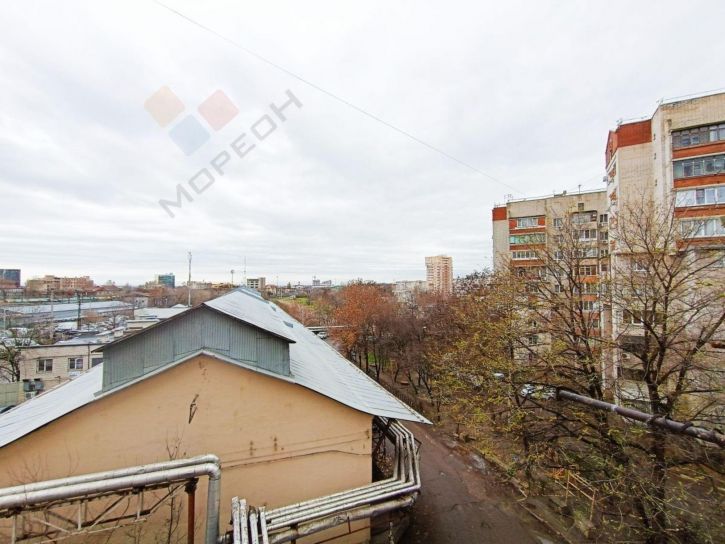 2-комн квартира Товарная ул, 2