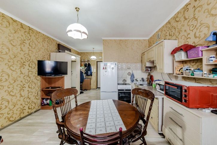 1-комн квартира Апрельская ул, 5