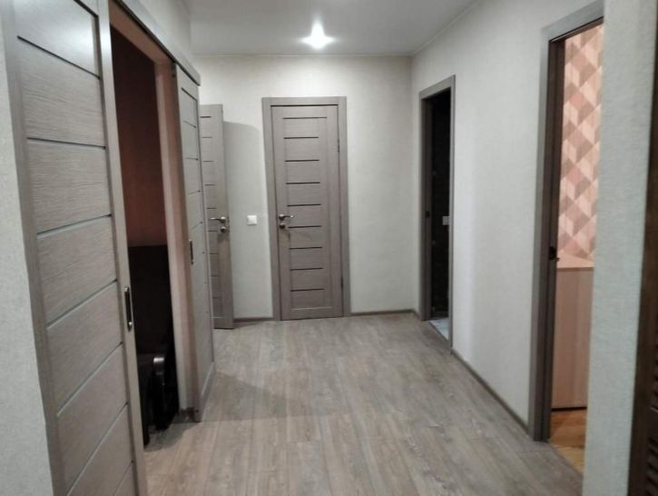 3-комн квартира им. Дзержинского улица, д.54/15