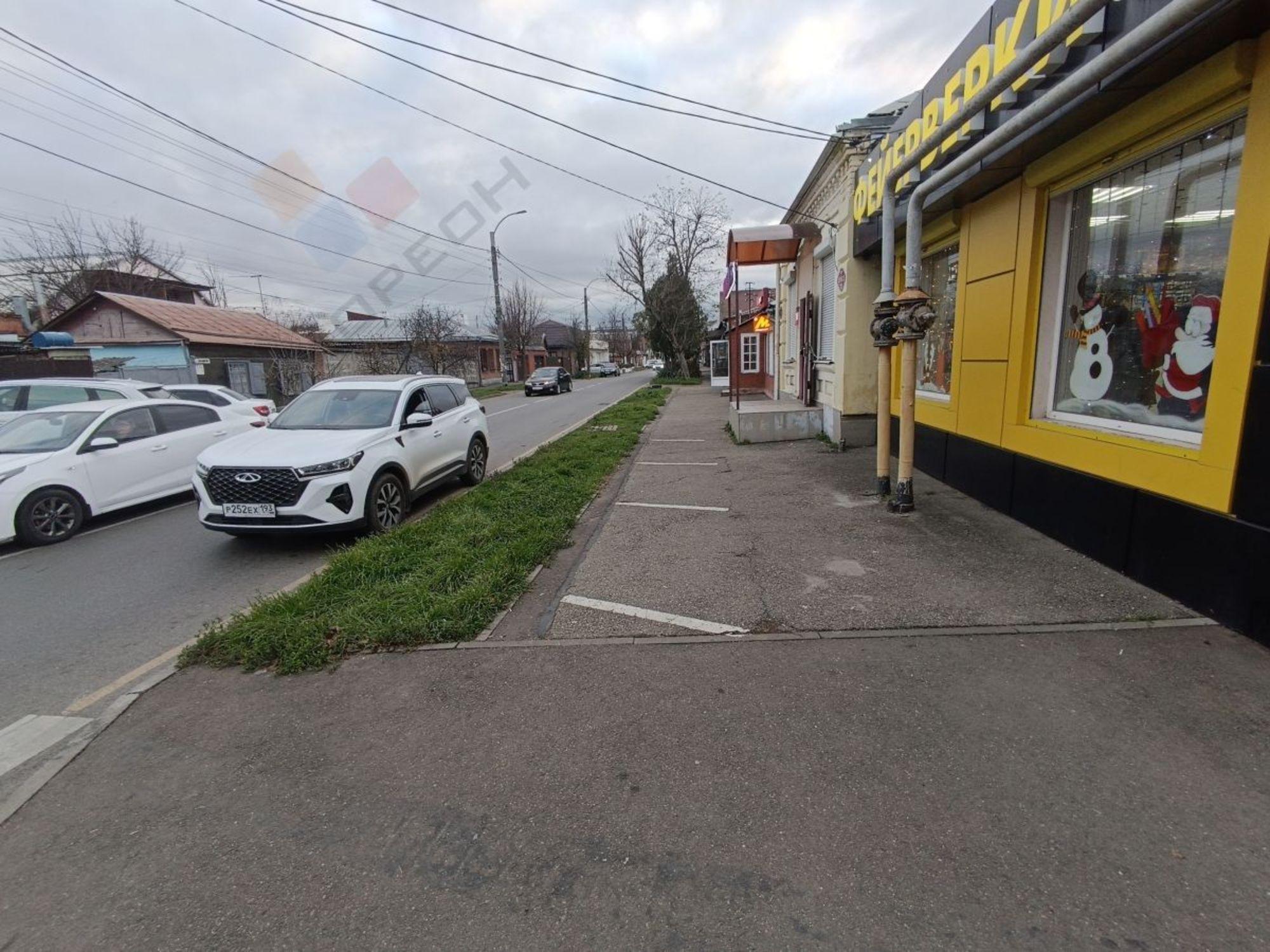 Купить торговое помещение за 9 300 000 рублей на Фрунзе ул, 111