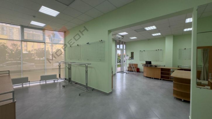 Торговое помещение Адмирала Серебрякова ул, 3/к3