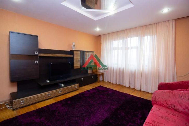 3-комн квартира 1-я Заречная улица, д.17