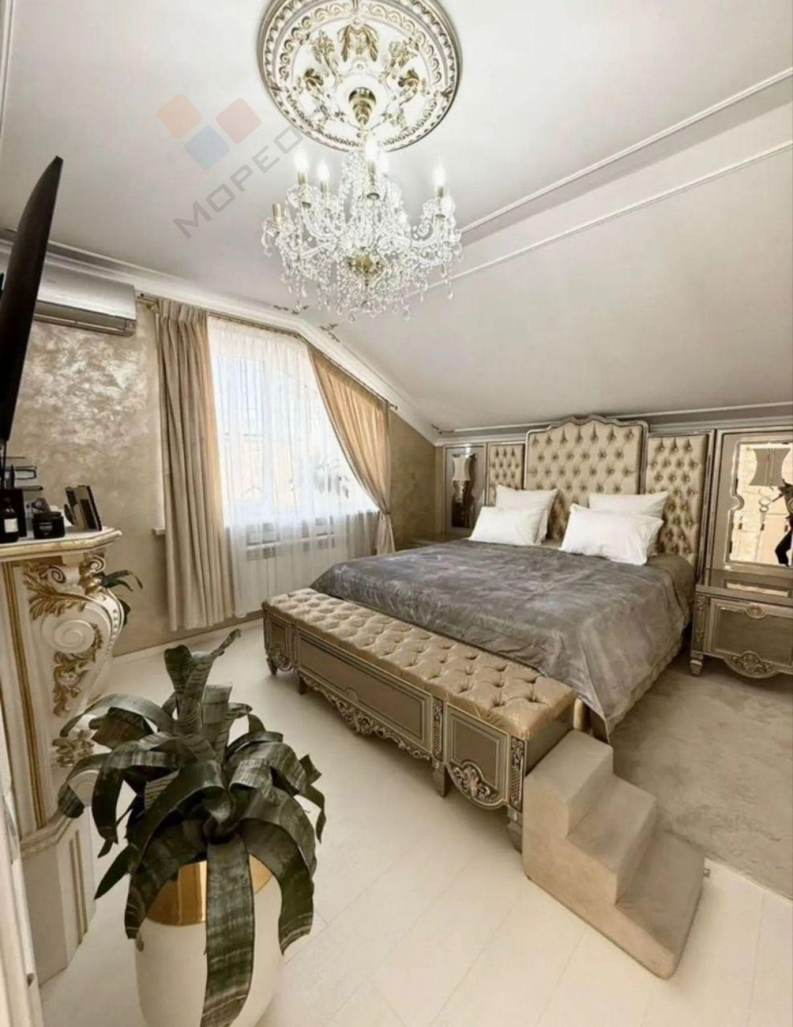 Купить дачу, дом, коттедж за 29 900 000 рублей на Роз ул, 42