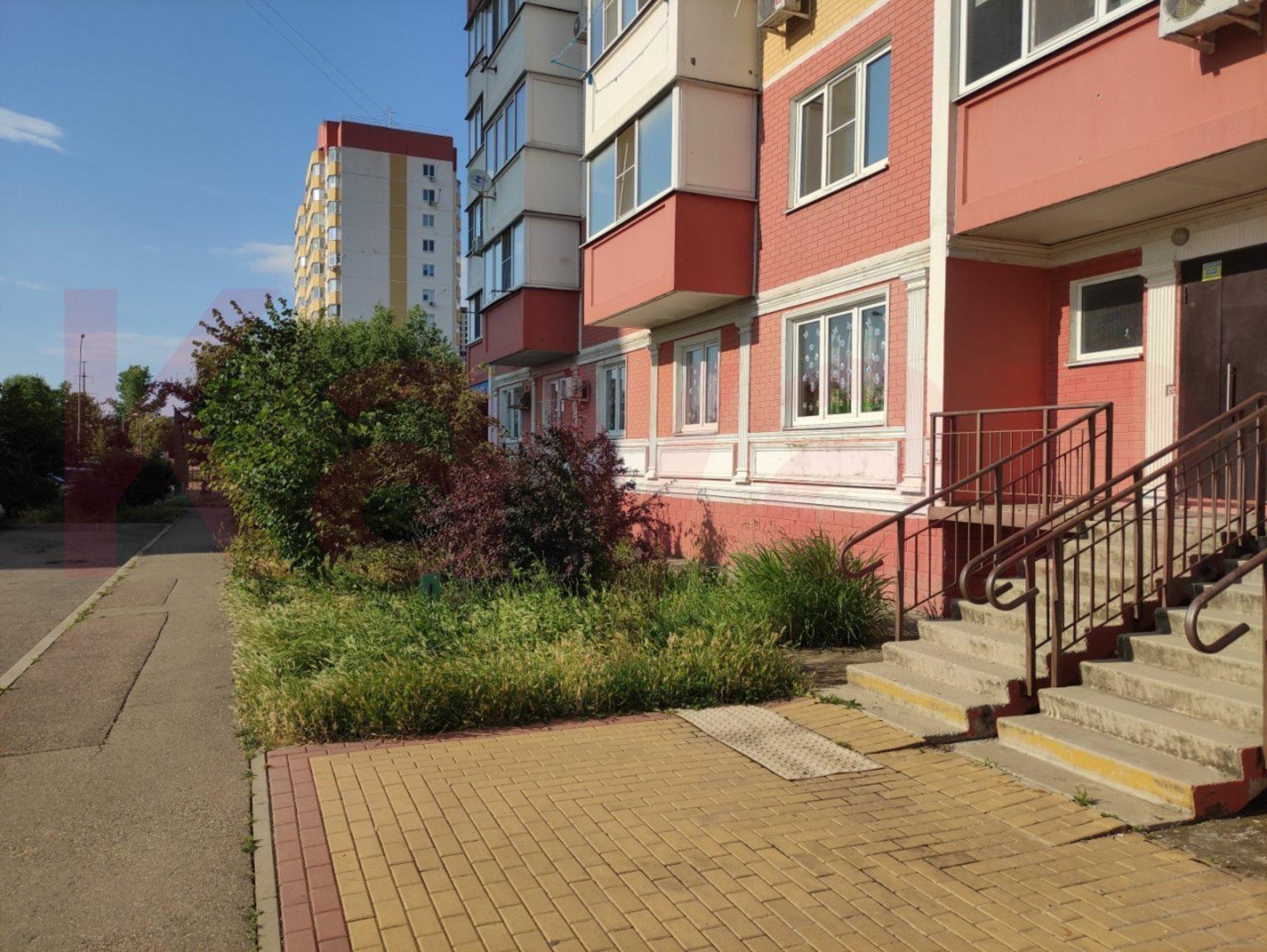 Купить офис, помещение под офис за 20 000 000 рублей на Кружевная ул.
