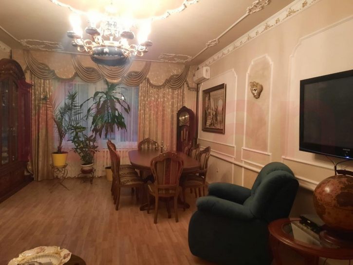 Коттедж/дом Красных Партизан ул.