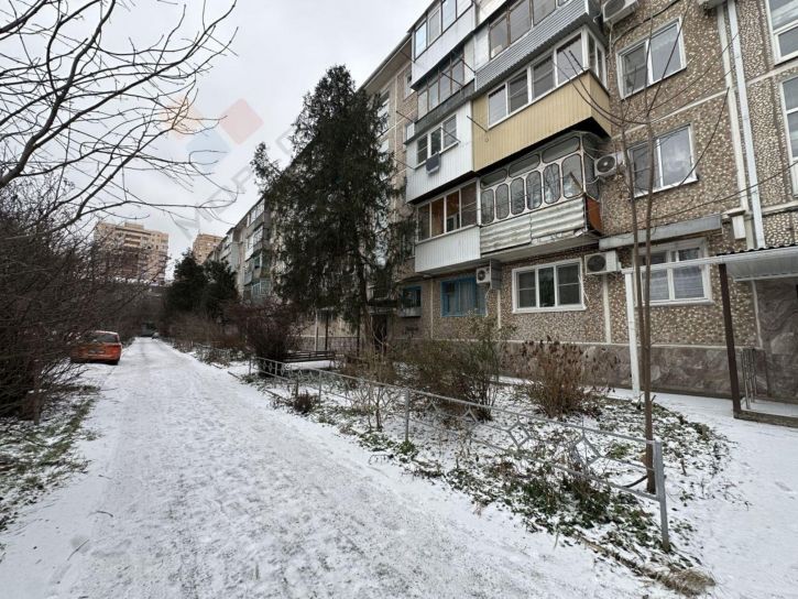 2-комн квартира им. Воровского ул, 223