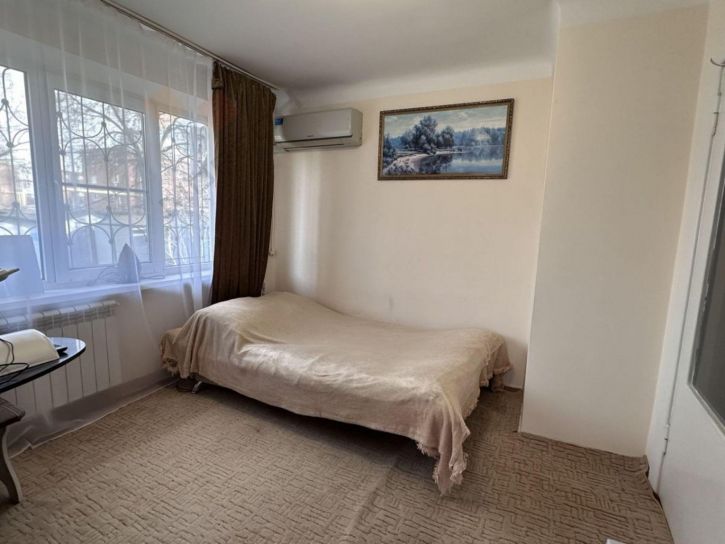 1-комн квартира им. Тургенева ул, 118
