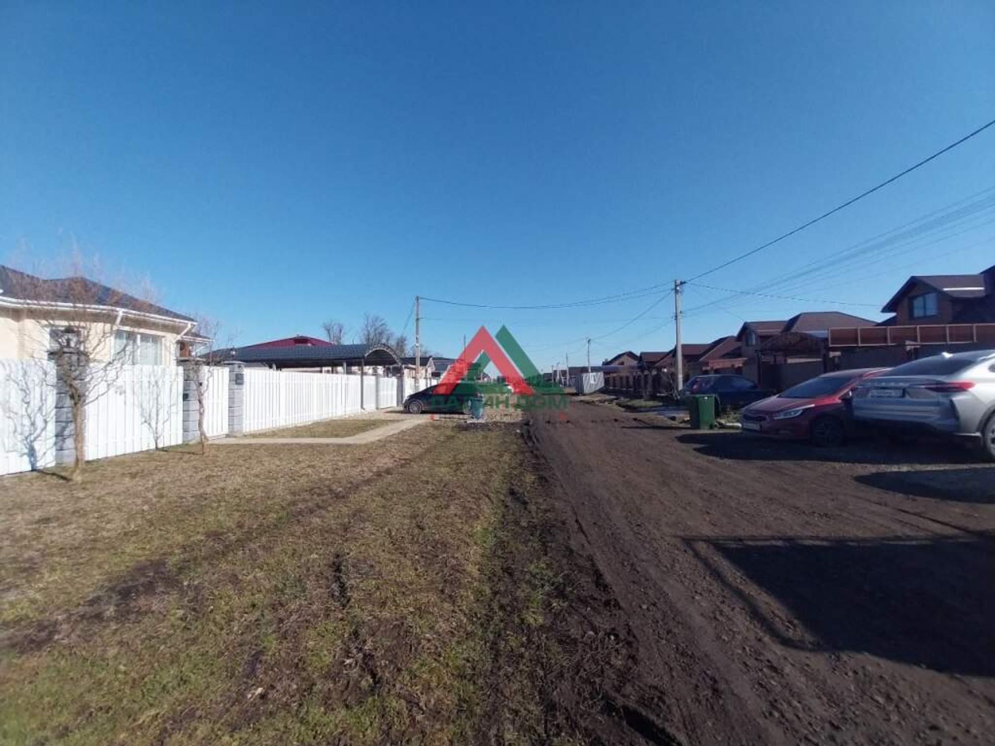 Купить землю, земельный участок за 4 500 000 рублей на Платановая улица