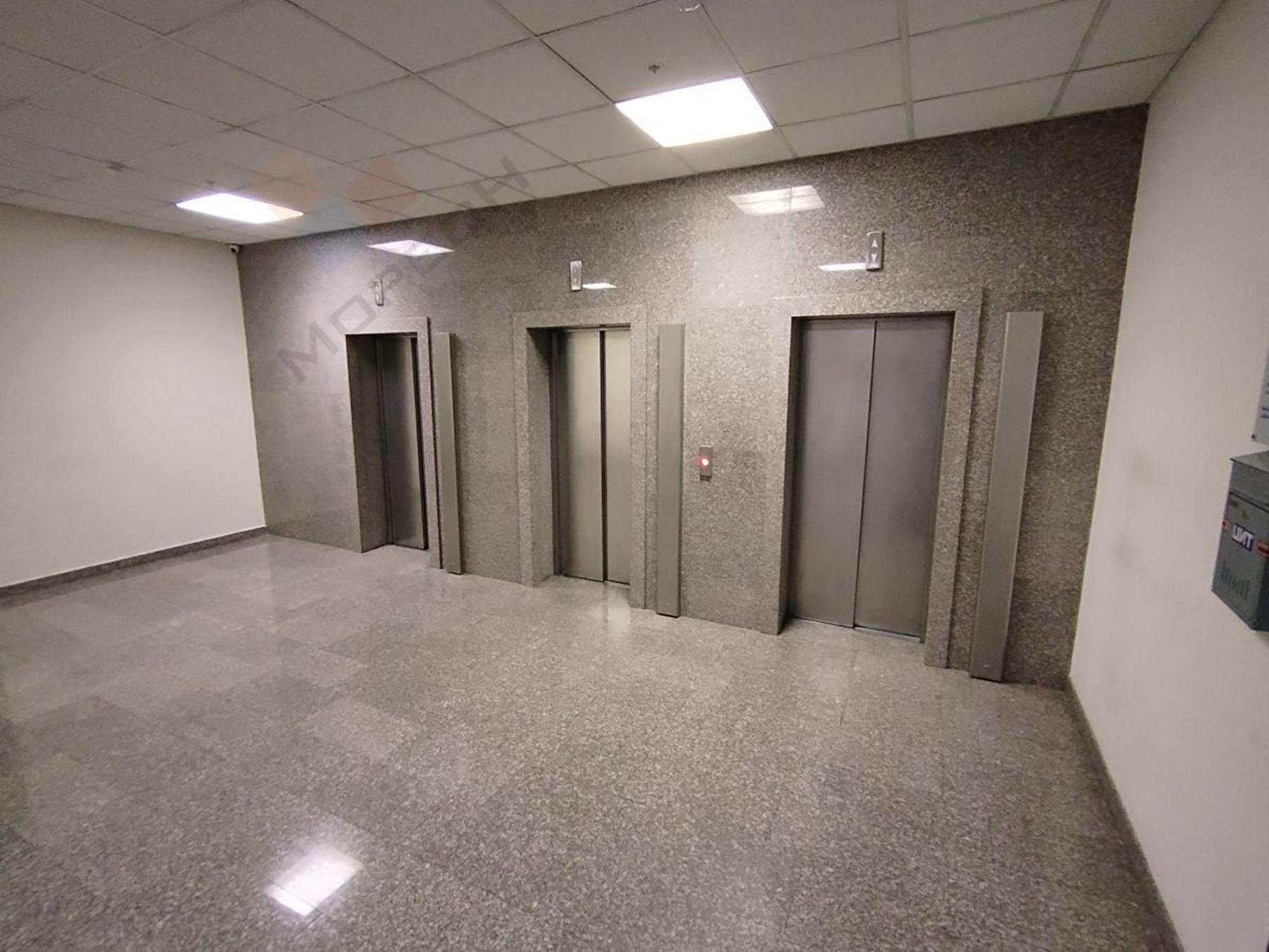 Купить офис, помещение под офис за 87 090 400 рублей на Северная ул, 490