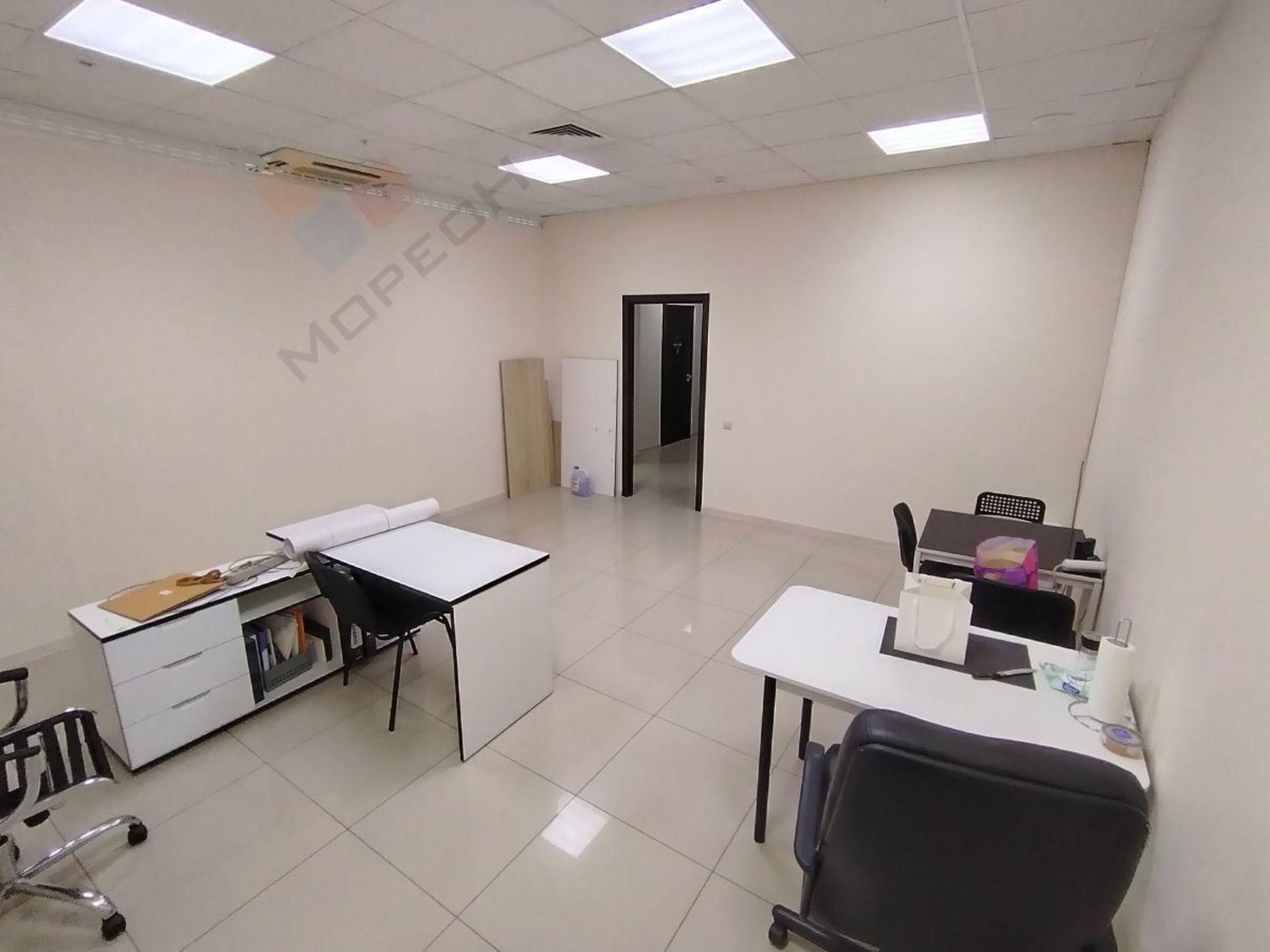 Купить офис, помещение под офис за 87 090 400 рублей на Северная ул, 490