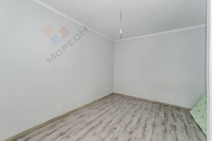 1-комн квартира им. генерала Корнилова ул, 10к1