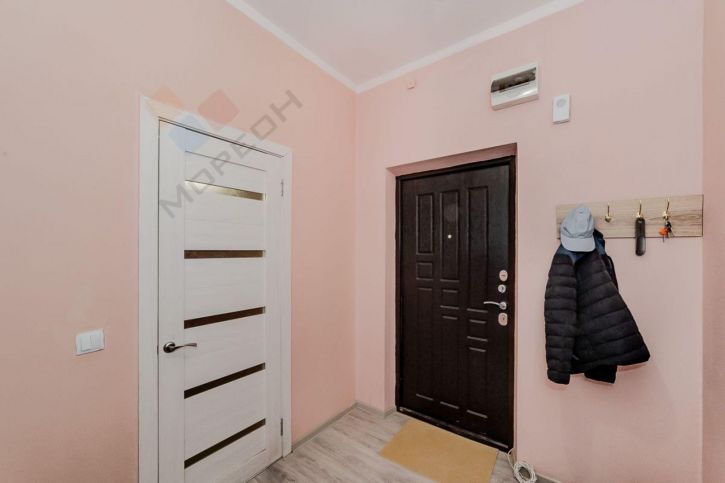 1-комн квартира им. генерала Корнилова ул, 10к1