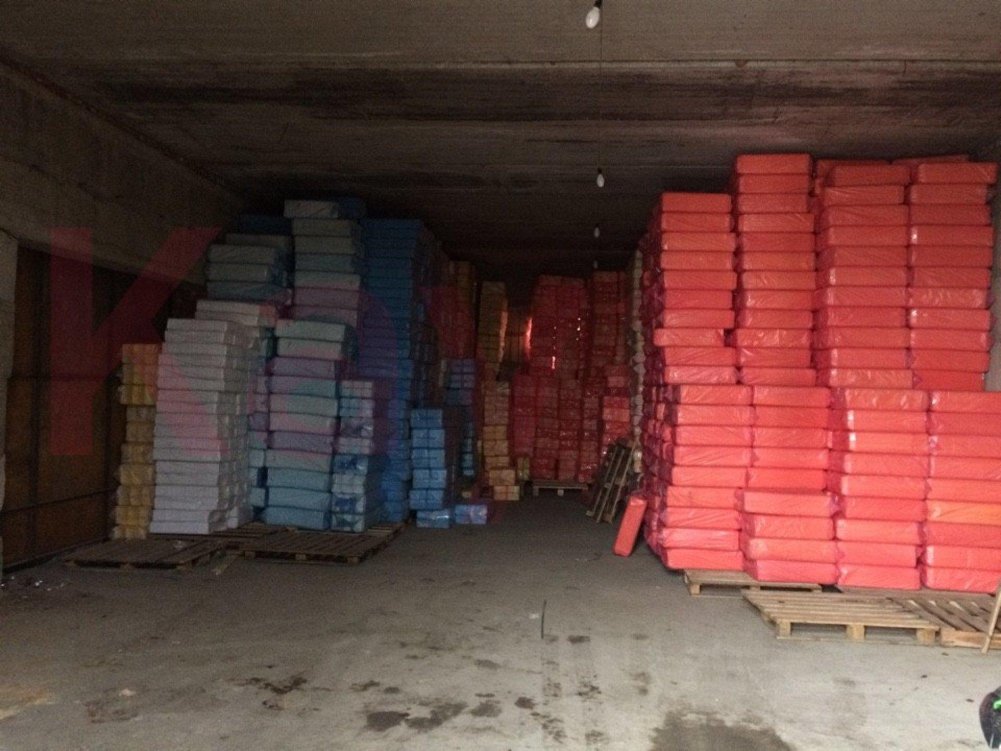 Купить складское помещение за 185 000 000 рублей на Мачуги ул.