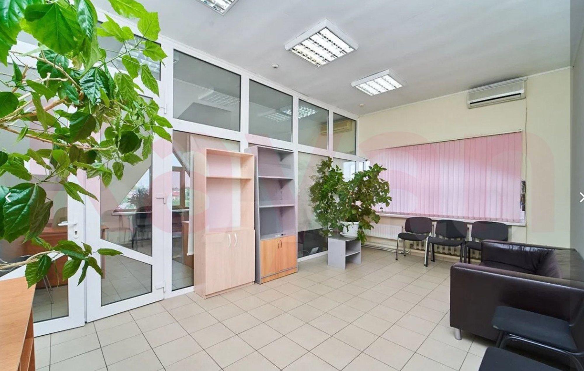 Купить офис, помещение под офис за 100 000 000 рублей на Кузнечная ул.